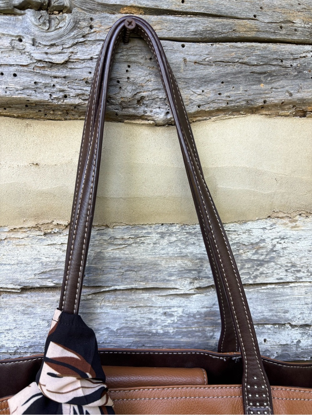SOPHIA Caperelli Tan Leather Tote Bag with Scarf - Picture 8 of 13